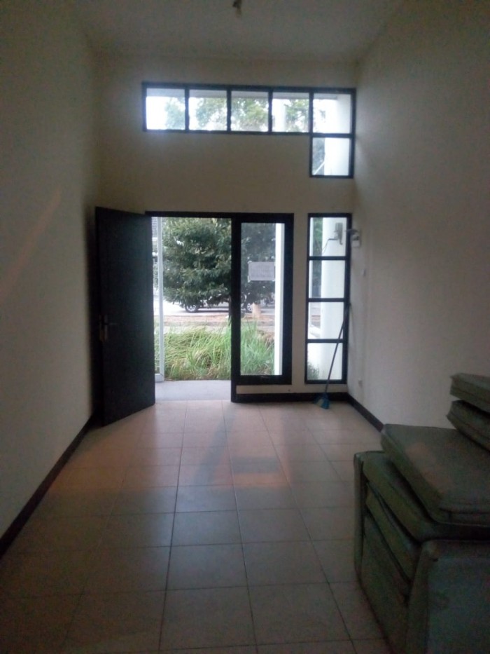 Rumah Dijual di Cluster Acacia Harapan Mulya Regency 